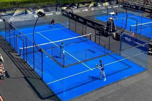 Ultra-Panoramic Padel Court Safety